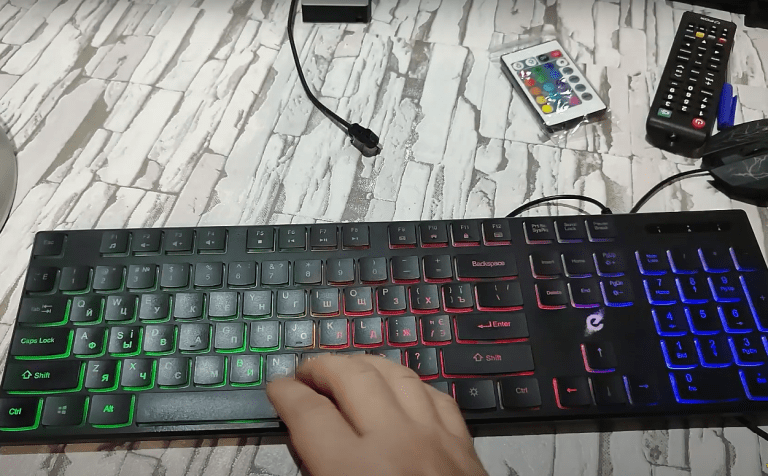 Клавіатура з підсвіткою - Ergo KB 630 USB