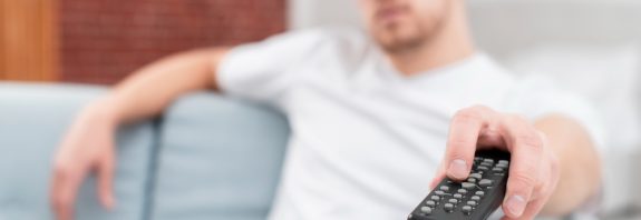 How the TV remote works? Як працює пульт від телевізора