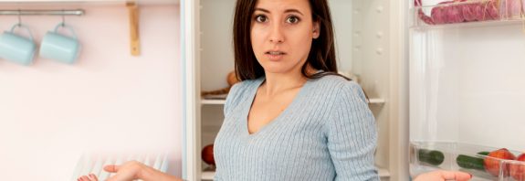 How does the refrigerator work? Як працює холодильник?