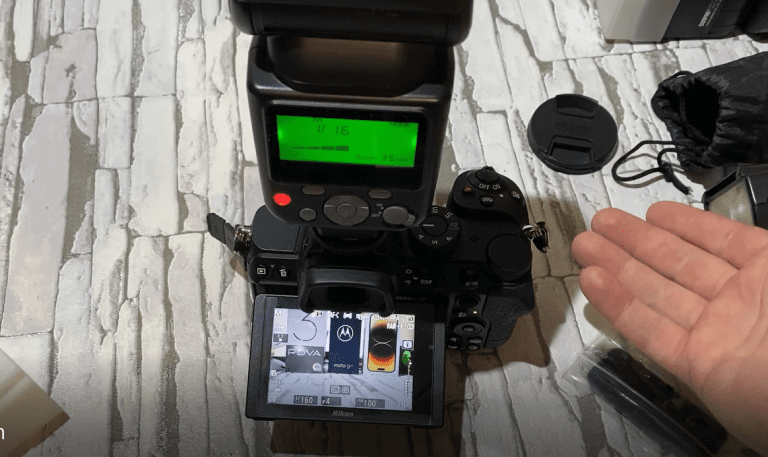 Спалах Nikon