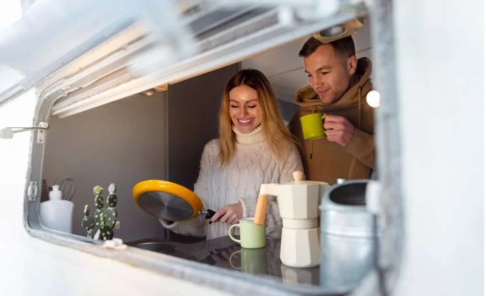 Автомобільна мультиварка