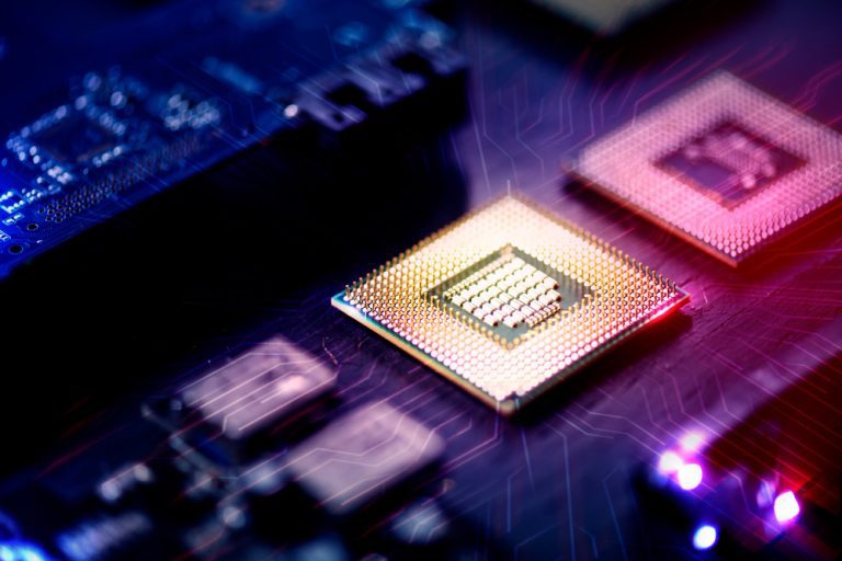 AMD vs Intel що краще?