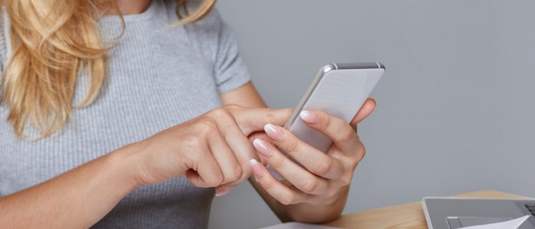 Як збільшити шрифт в смартфоні
