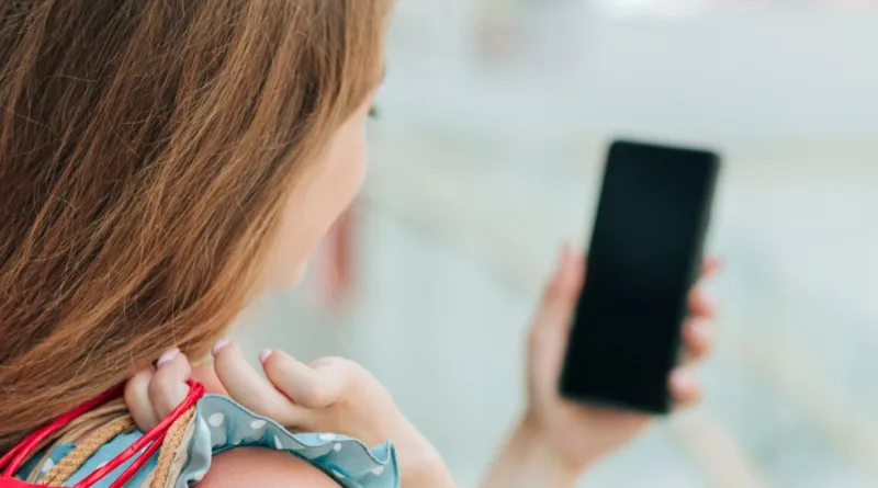 Де купити iPhone в Україні