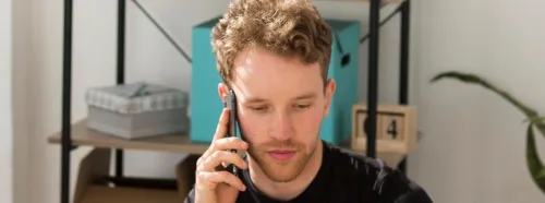 Де шукає та замовляє послуги молодь